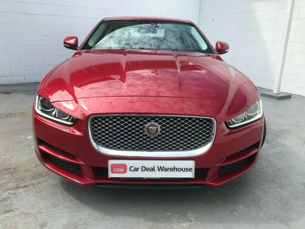 Jaguar XE 2.0 Gtdi Portfolio Saloon Euro 6 Red #6