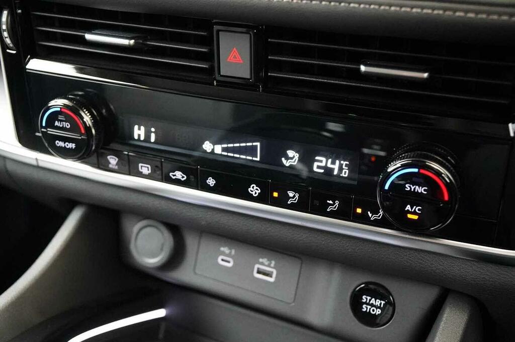 Nissan X-Trail 1.5 E-power 204 Acenta Premium Xtronic 2Wd NA23HPJ Silver #25