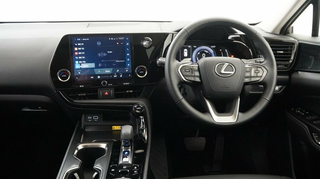 Lexus NX 2.5 450H 18.1Kwh Takumi E-cvt 4Wd Euro 6 Ss Green #40