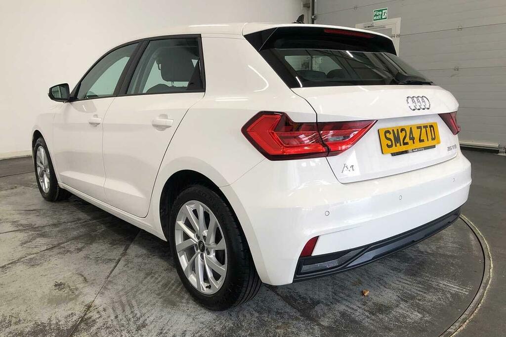Audi A1 Sport 25 Tfsi 95 Ps 5-Speed SM24ZTD White #3