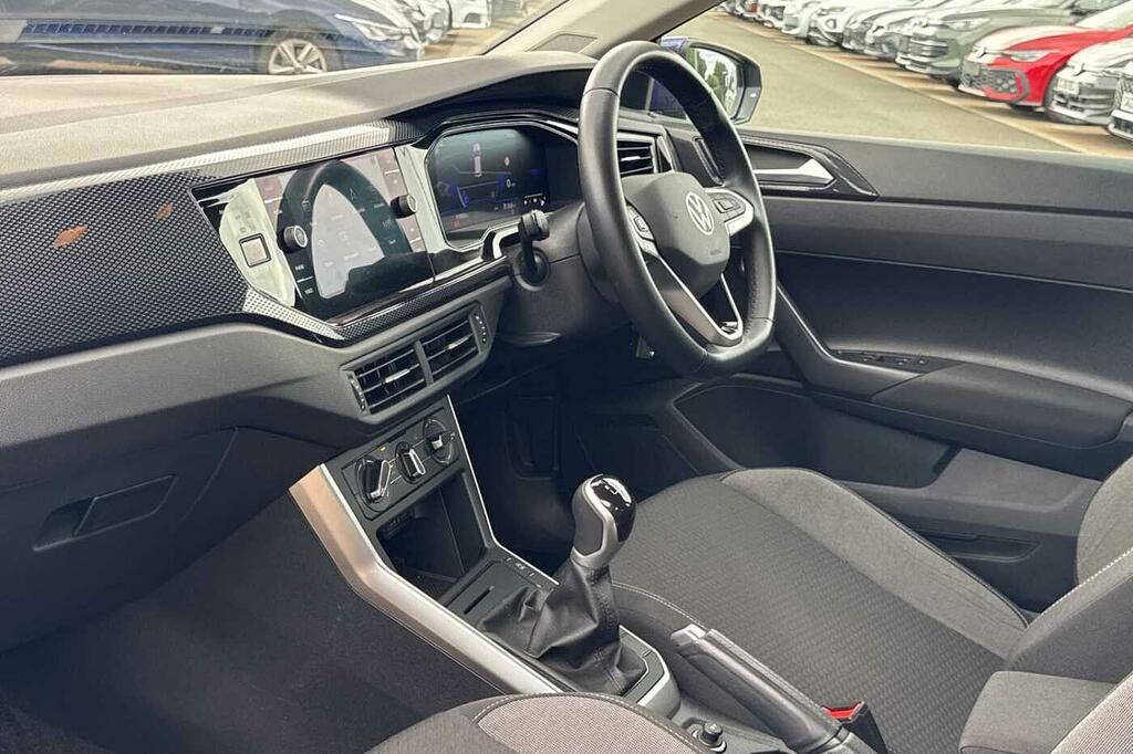 Volkswagen Polo 1.0 Life #2