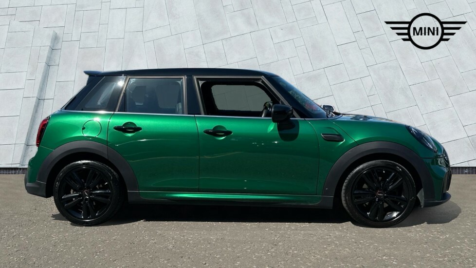 Mini Hatch 5-Door Hatch Cooper Sport SR21XSD Green #6