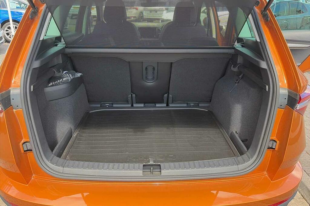 Skoda Karoq Suv 1.5 Tsi 150Ps Se L Grey #16