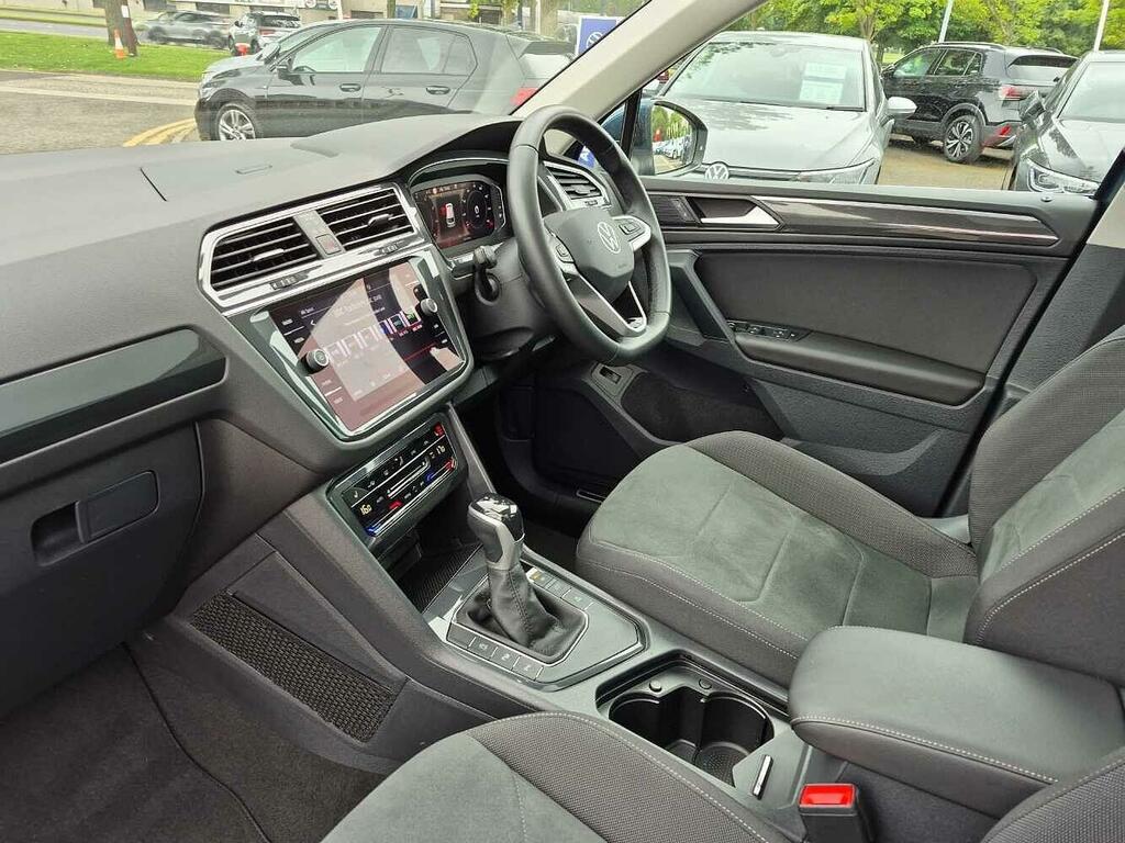 Volkswagen Tiguan Elegance 1.5 Tsi 150Ps 7-Speed Dsg Blue #2