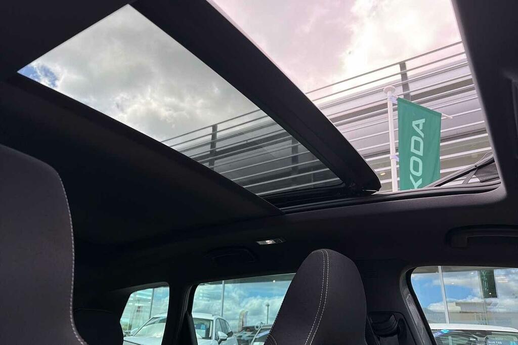 Skoda Karoq Suv 1.0 Tsi 110Ps Se Drive Grey #26
