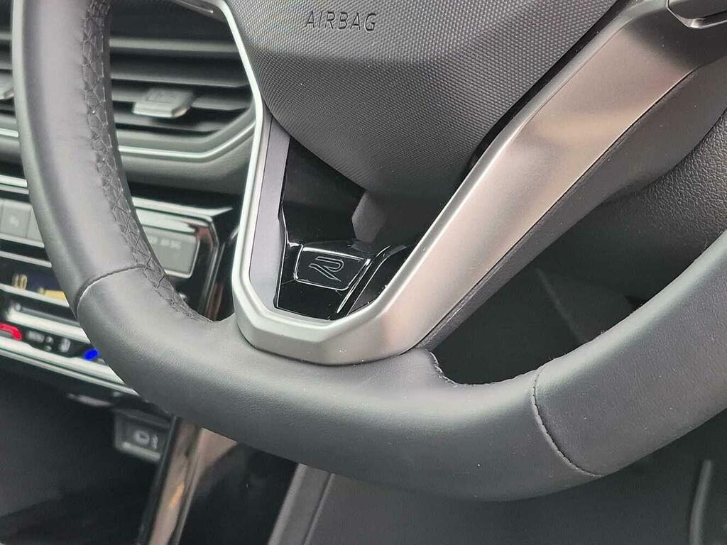 Volkswagen T-Cross 1.0 Tsi Match Silver #33