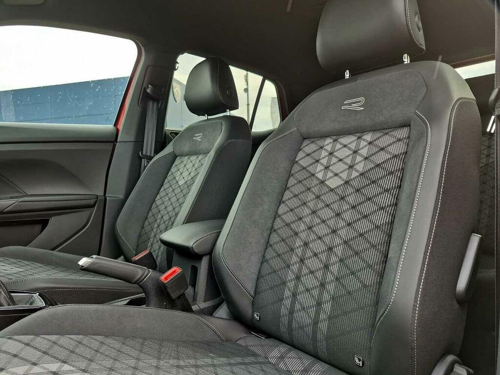 Volkswagen T-Cross 1.0 Tsi Match Silver #50