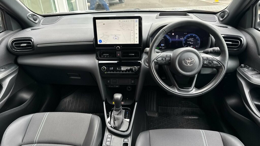 Toyota Yaris Cross 1.5 Vvt-h Premiere Edition E-cvt Euro 6 Ss Silver #6
