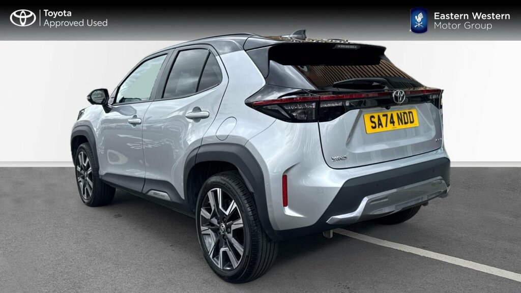 Toyota Yaris Cross 1.5 Vvt-h Premiere Edition E-cvt Euro 6 Ss Silver #4
