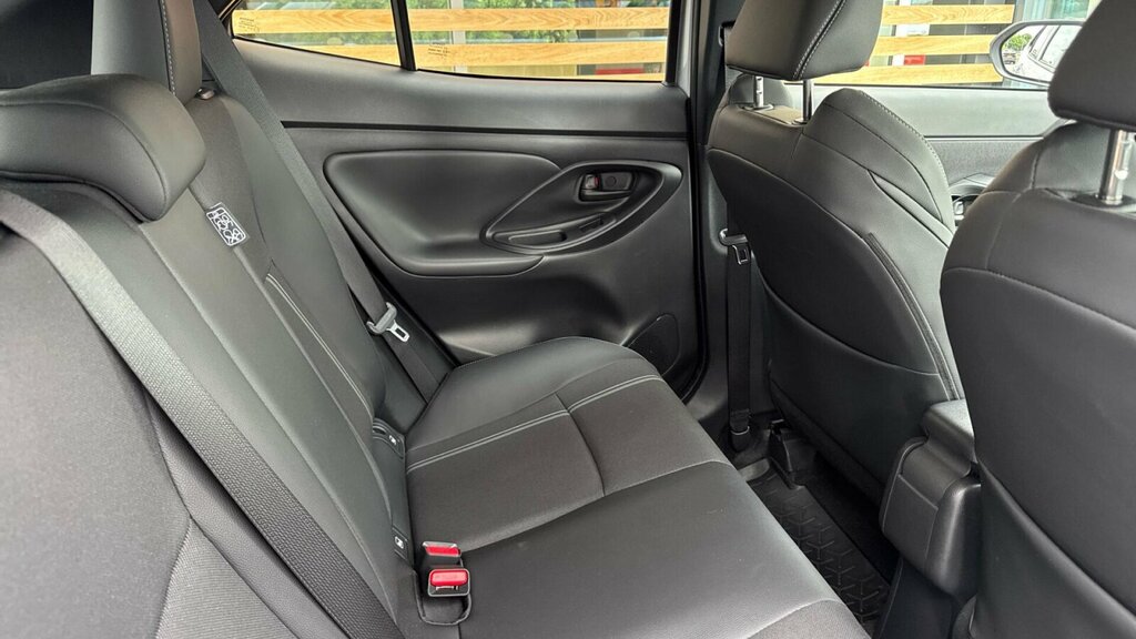 Toyota Yaris Cross Excel Grey #8
