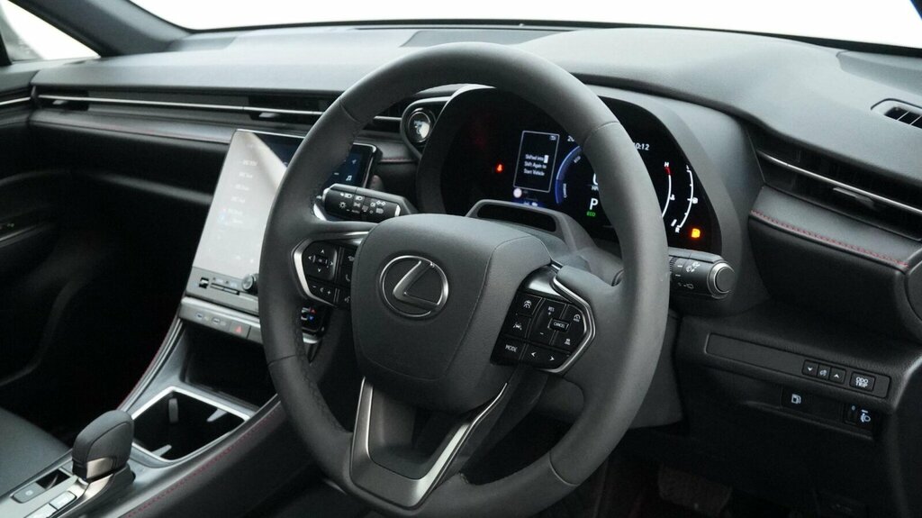 Lexus LBX 1.5 Vvt-ie Takumi Design Suv Hybrid E-c Red #53
