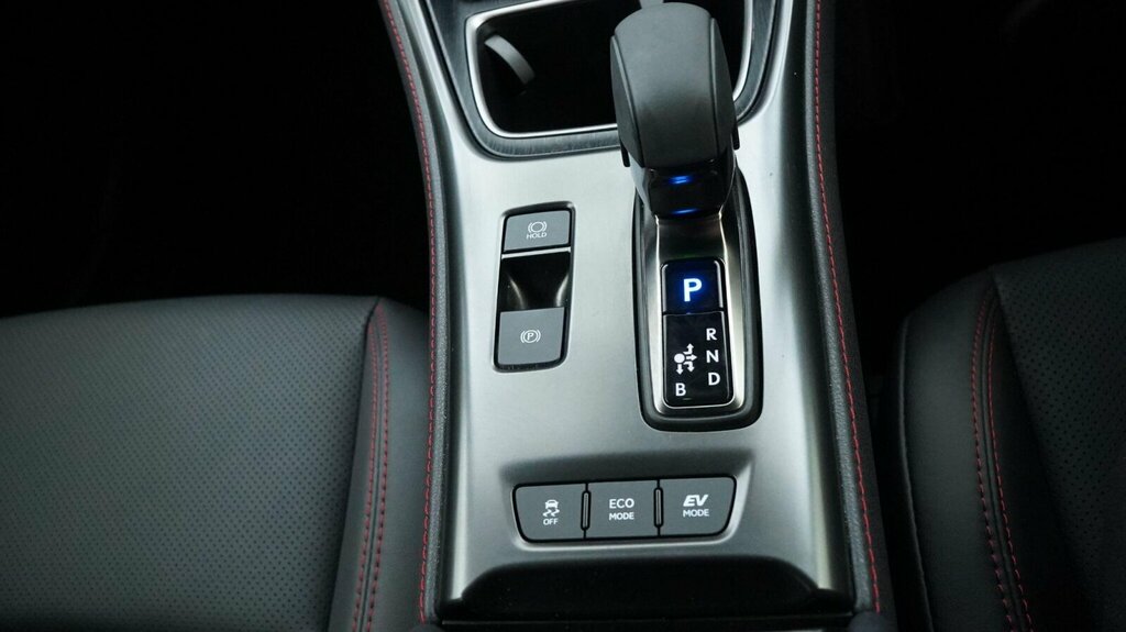 Lexus LBX 1.5 Vvt-ie Takumi Design Suv Hybrid E-c Red #62