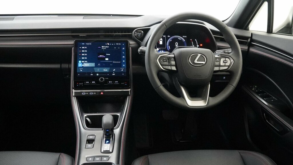 Lexus LBX 1.5 Vvt-ie Takumi Design Suv Hybrid E-c Red #36