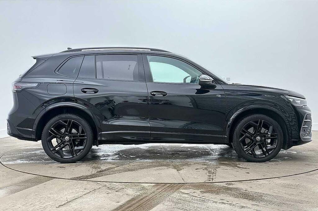 Volkswagen Tiguan 2.0 Tdi R-line Dsg Black #4