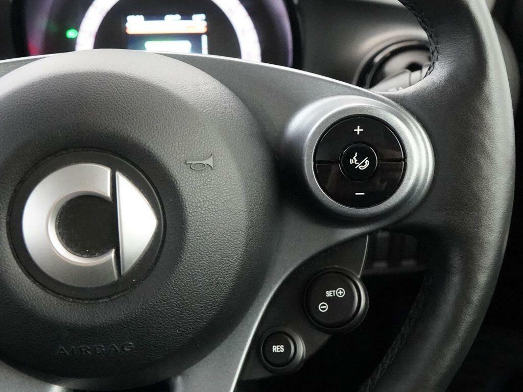 Smart Fortwo Coupe 60Kw Eq Exclusive 17Kwh 22Kwch  #15