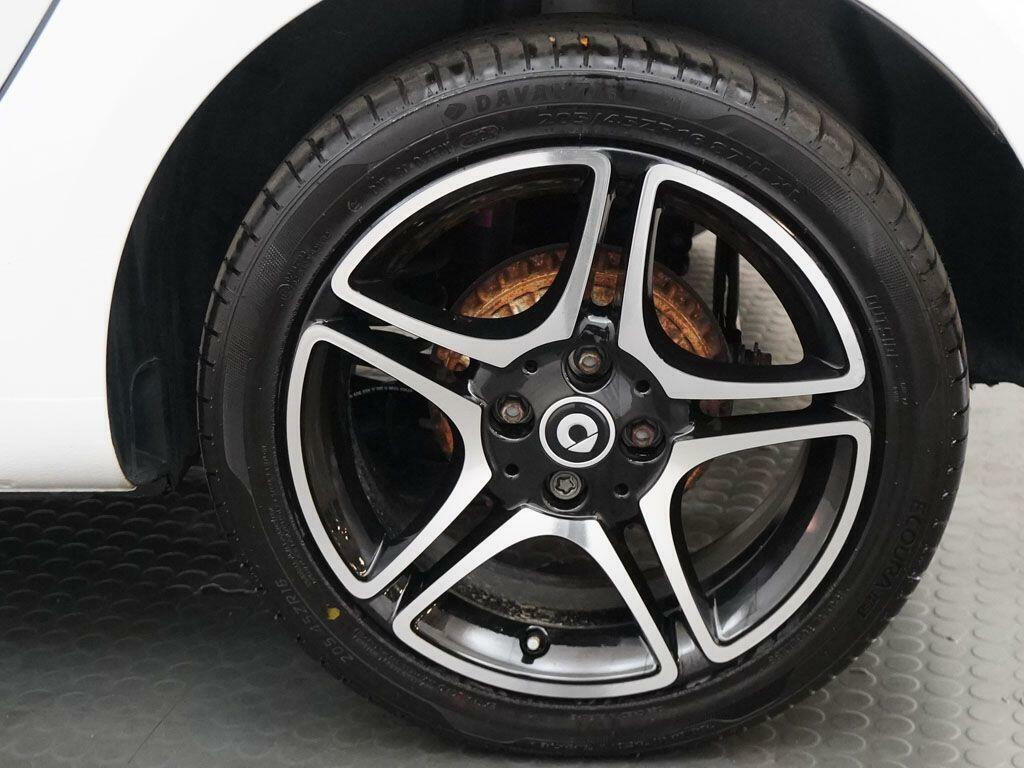 Smart Fortwo Coupe 60Kw Eq Exclusive 17Kwh 22Kwch  #17