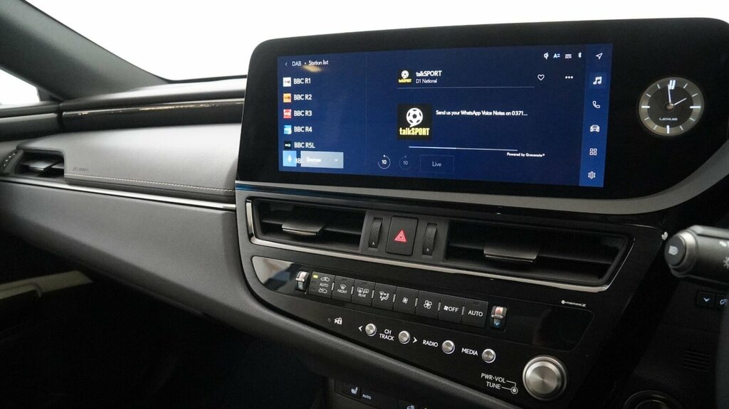 Lexus ES 2.5 300H Premium Edition Saloon Hybrid Blue #28