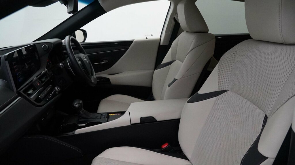 Lexus ES 2.5 300H Premium Edition Saloon Hybrid Blue #32