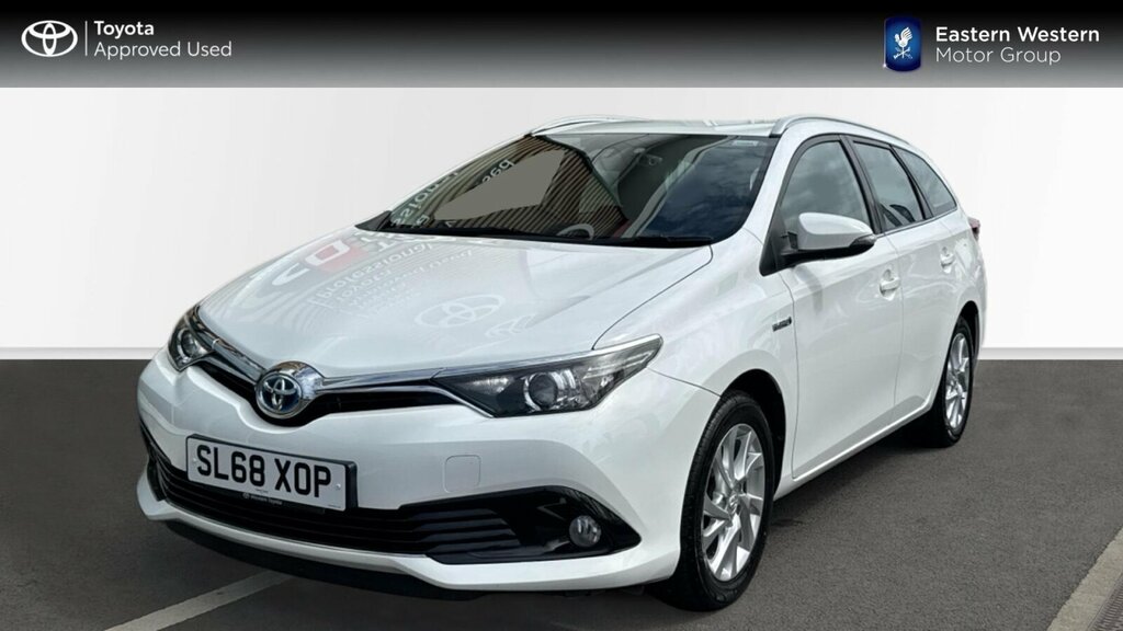 Toyota Auris 1.8 Vvt-h Icon Tech Touring Sports Cvt Euro 6 Ss White #3