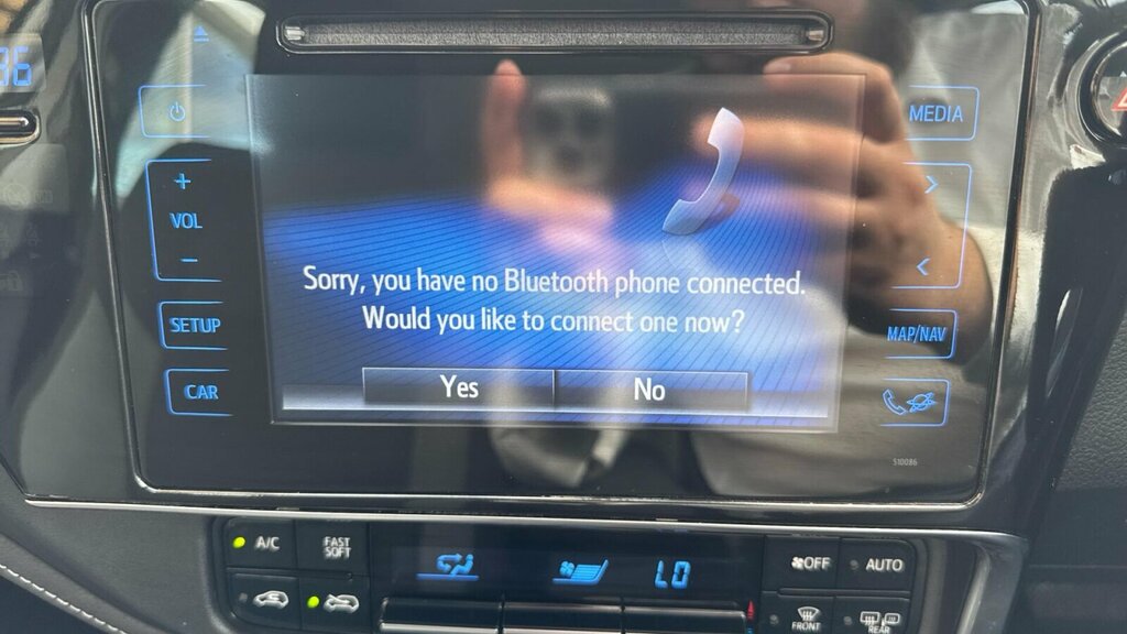 Toyota Auris 1.8 Hybrid Icon Tech Tss Cvt Grey #38