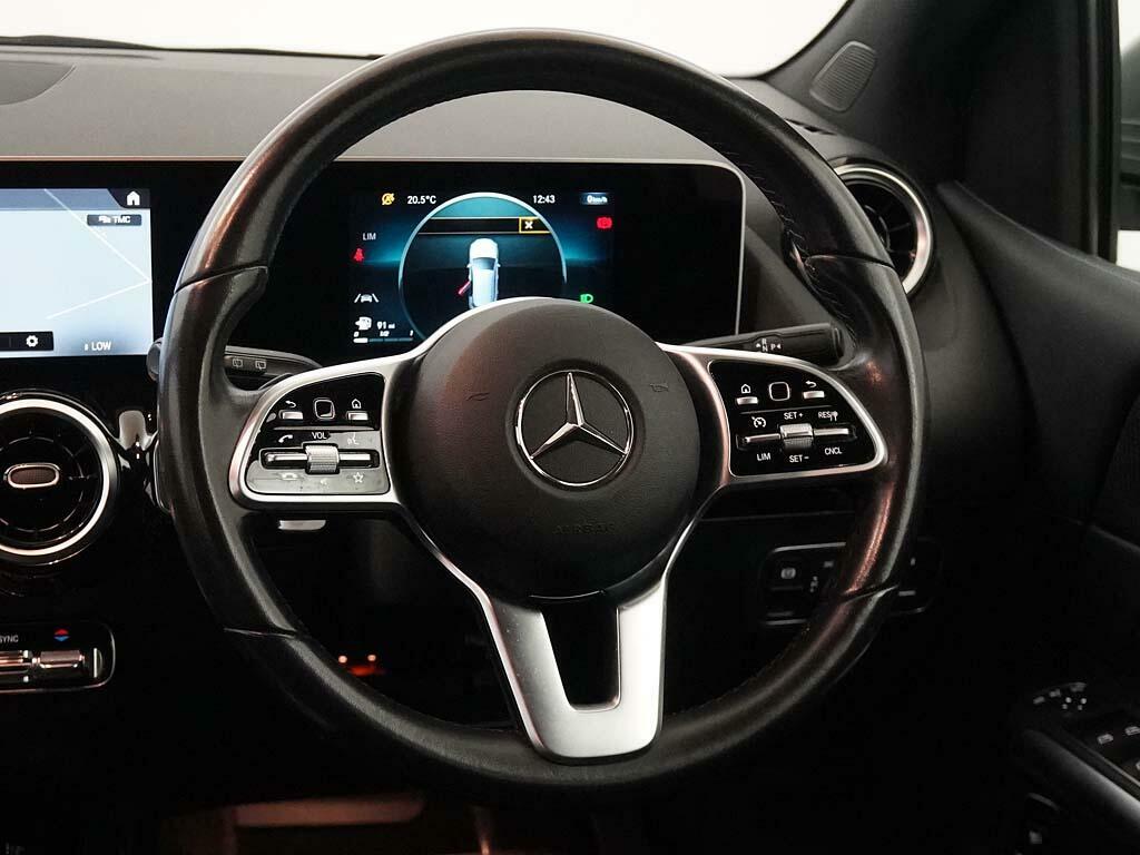 Mercedes-Benz B Class Mpv 1.3 B180 Sport 7G-dct Euro 6 Ss 20202 Black #37