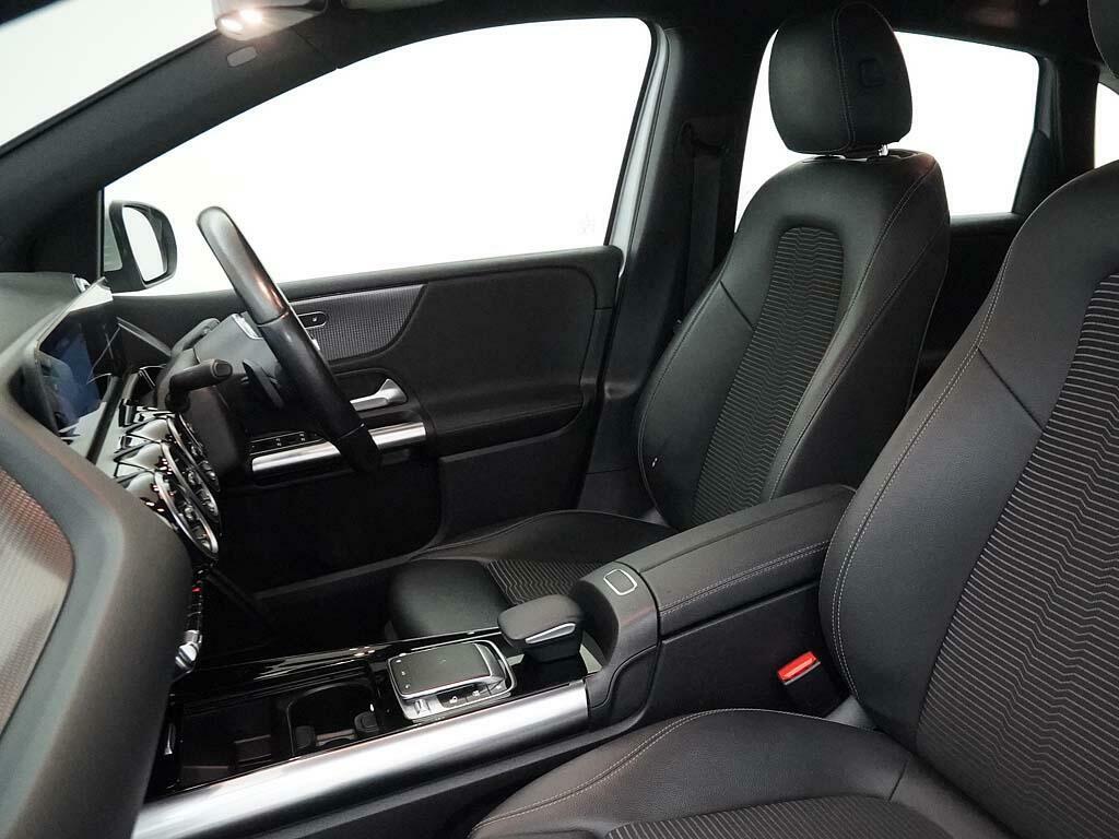 Mercedes-Benz B Class Mpv 1.3 B180 Sport 7G-dct Euro 6 Ss 20202 Black #46