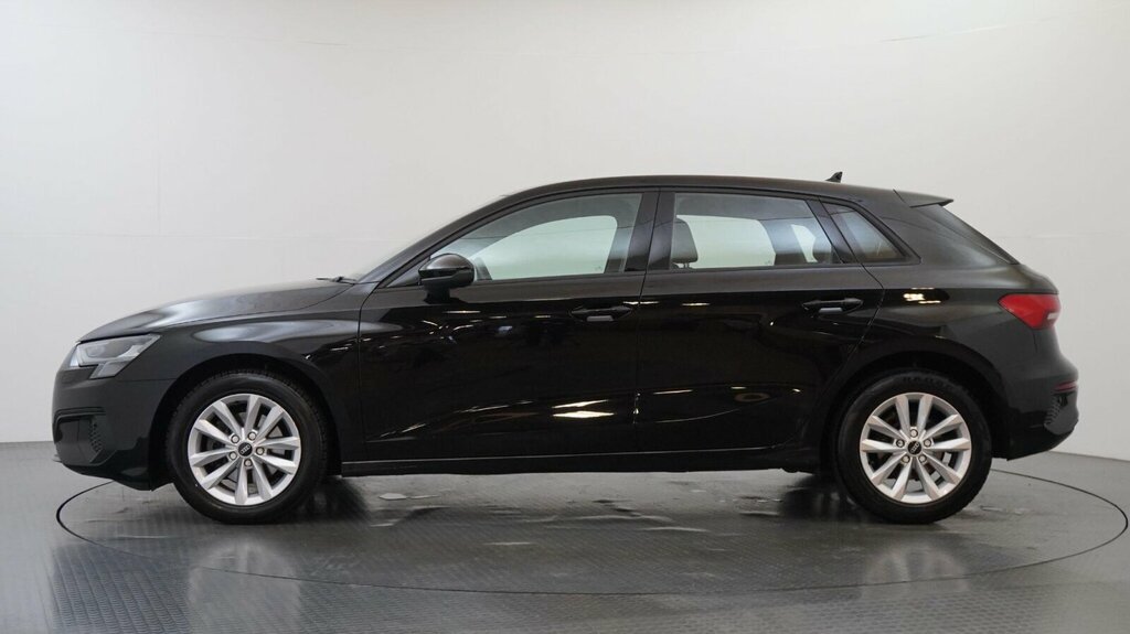 Audi A3 1.0 Tfsi 30 Technik Sportback Euro 6 Ss DY71EXW Black #4