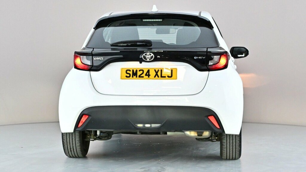 Toyota Yaris 1.5 Vvt-h Icon Hatchback Hybrid E-cvt E SM24XLJ White #5