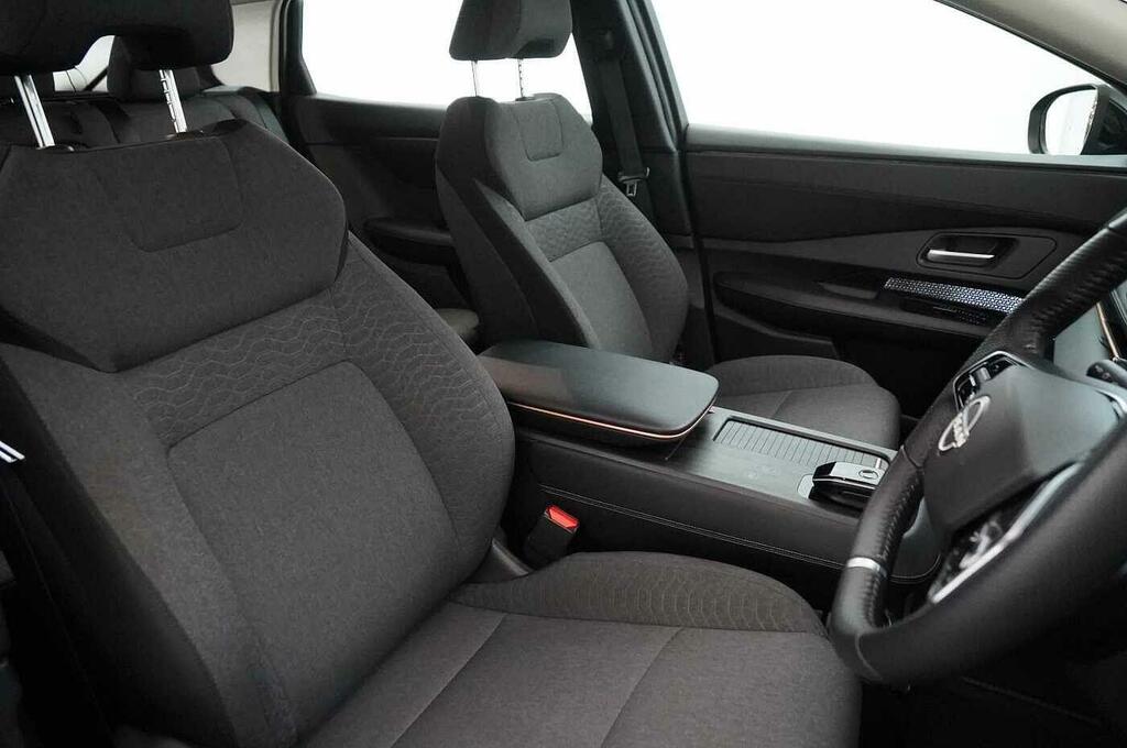 Nissan Ariya 160Kw Engage 63Kwh Grey #16