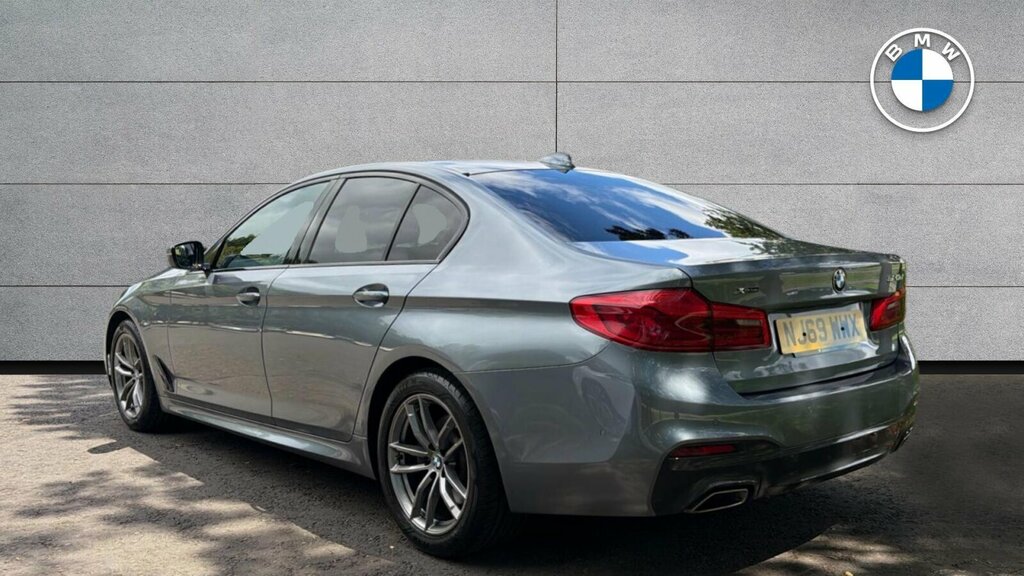 BMW 5 Series 520D Xdrive M Sport Saloon NJ69WWX Blue #2