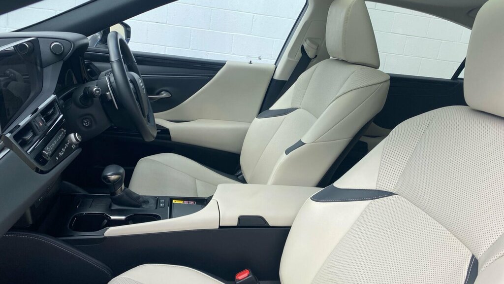 Lexus ES 2.5 300H Premium Saloon Hybrid E-cvt Eu White #6