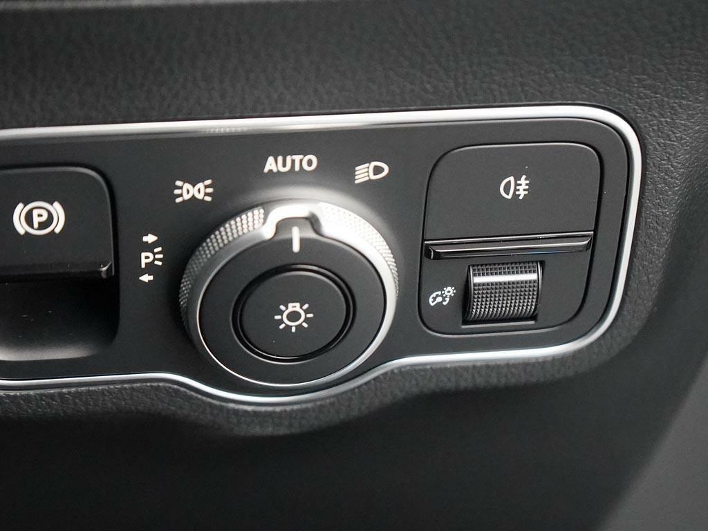 Mercedes-Benz EQA 250 140Kw Urban Edition 70.5Kwh 2025 Black #29