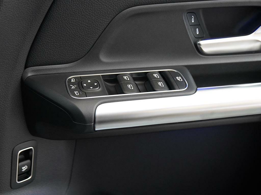 Mercedes-Benz EQA 250 140Kw Urban Edition 70.5Kwh 2025 Black #32