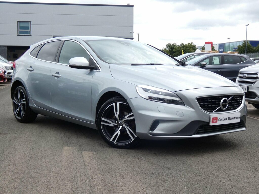 Volvo V40 2.0 D2 R-design Pro Euro 6 Ss Silver