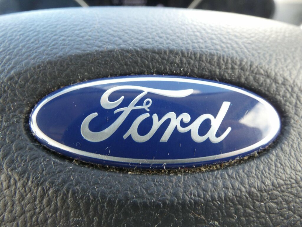 Ford Kuga 1.5 Tdci Zetec Suv Euro 6 S S Silver #39