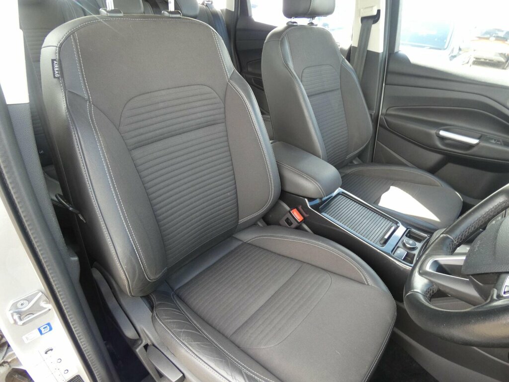 Ford Kuga 1.5 Tdci Zetec Suv Euro 6 S S Silver #16