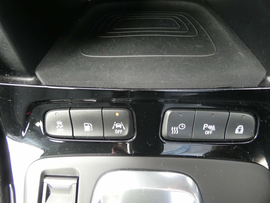Vauxhall Grandland X 1.5 Turbo D Se #28