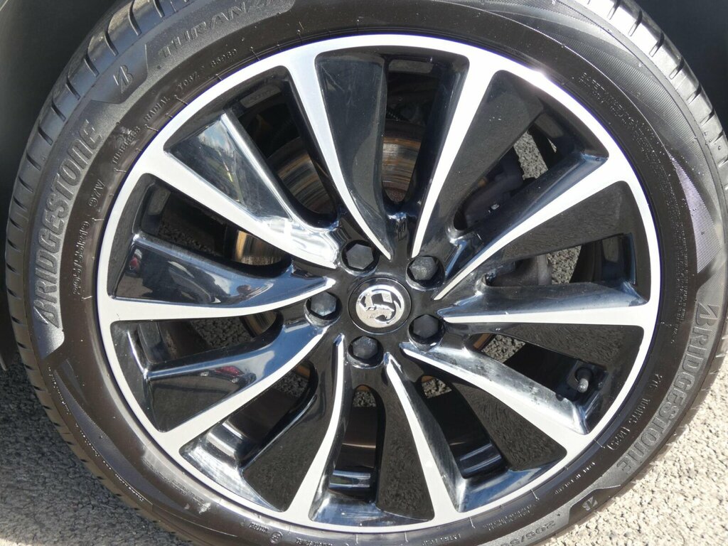 Vauxhall Grandland X 1.5 Turbo D Se #35