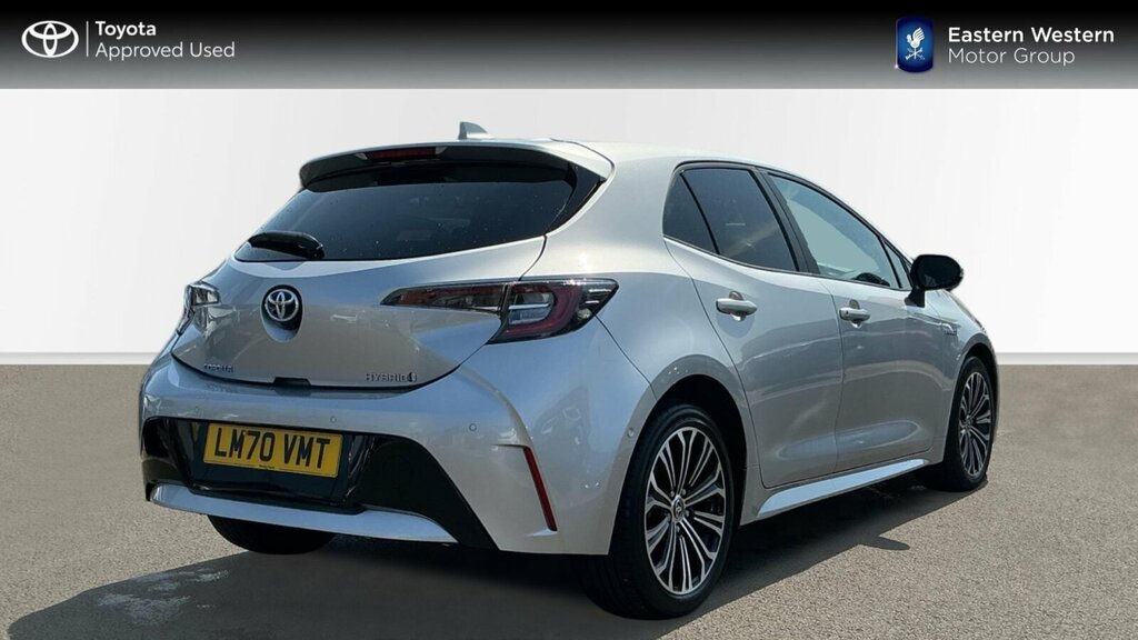 Toyota Corolla 1.8 Vvt-h Design Cvt Euro 6 Ss LM70VMT Silver #2