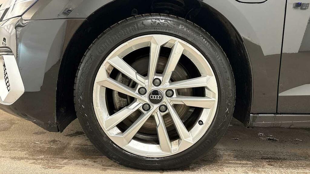 Audi A3 Sport 40 Tfsi E 204 Ps S Tronic KP22LJF Black #5