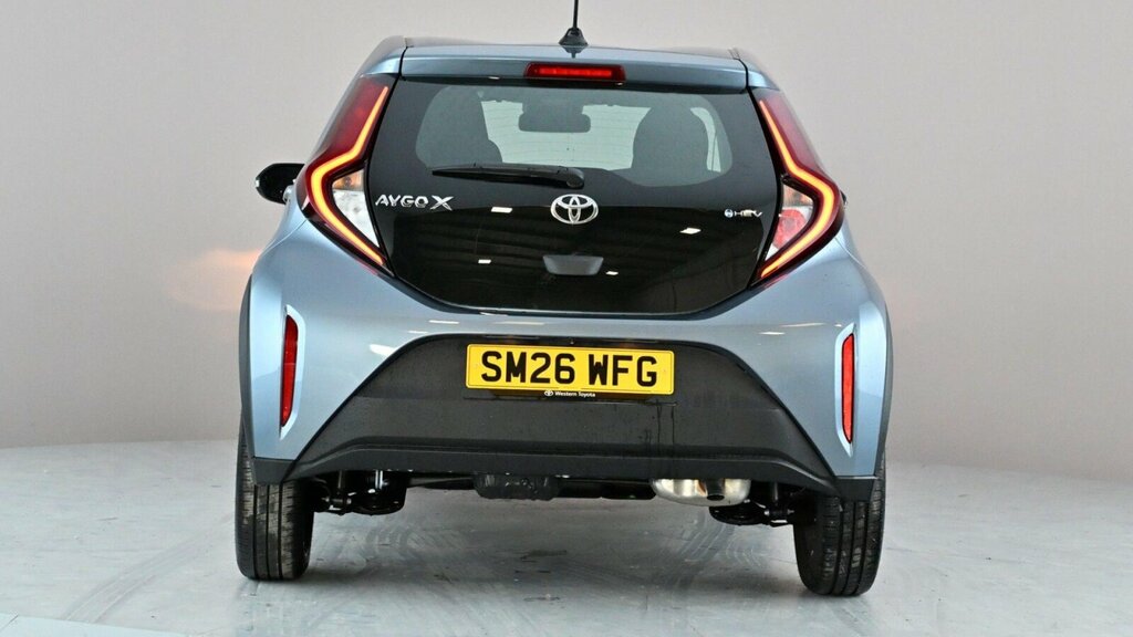 Toyota Aygo X 1.5H Icon Cvt Euro 6 Ss Grey #5