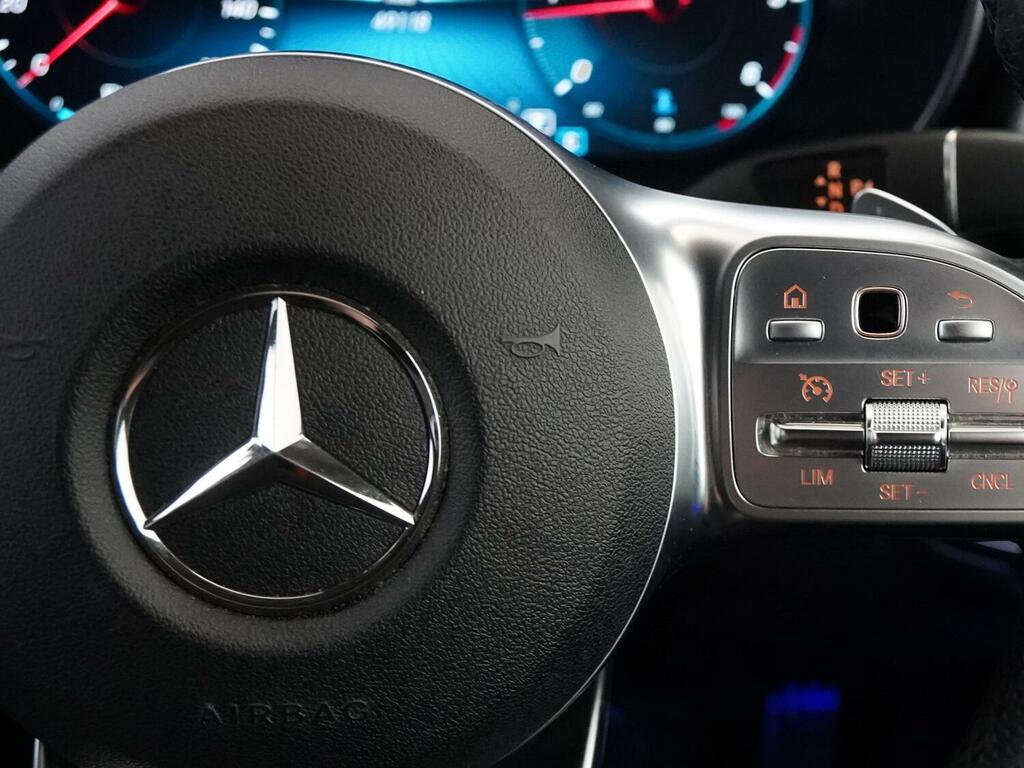 Mercedes-Benz GLC Class Glc 220D 4Matic Amg Night Edition 9G-tronic Grey #29
