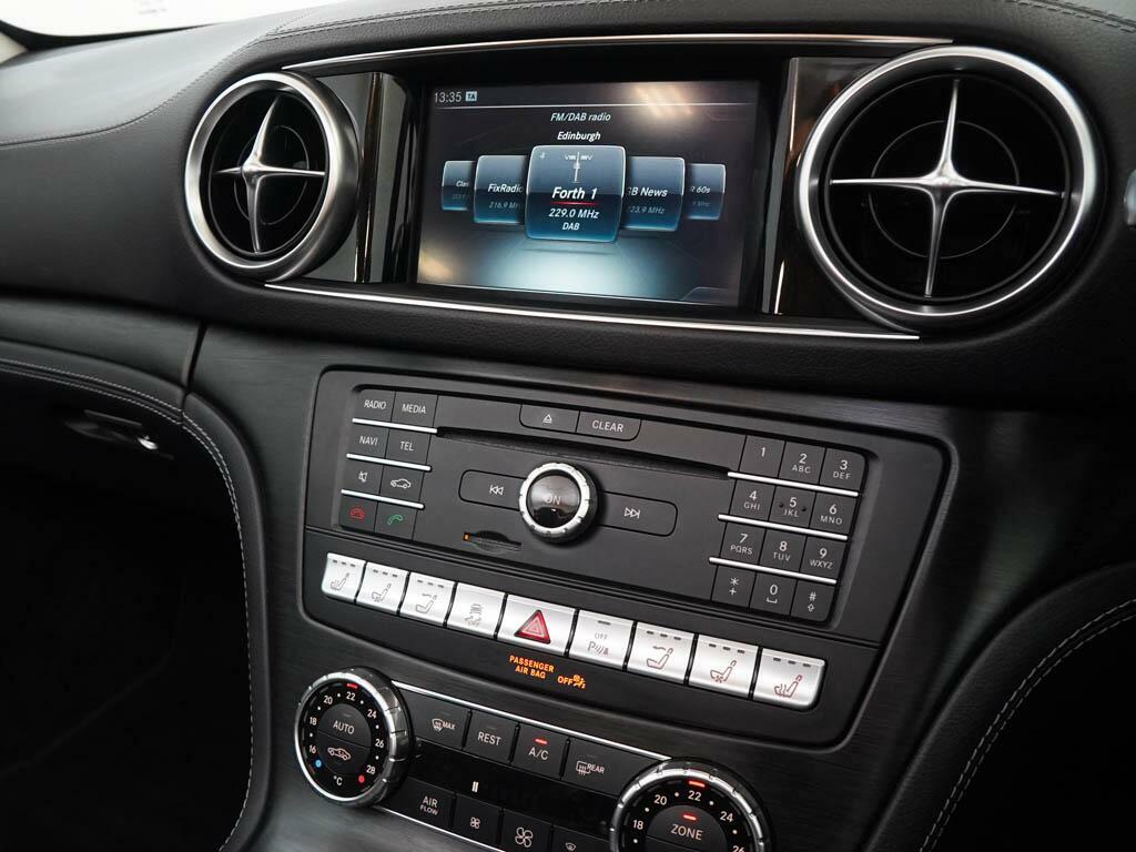 Mercedes-Benz SL Class Sl 400 Grand Edition Premium Black #22
