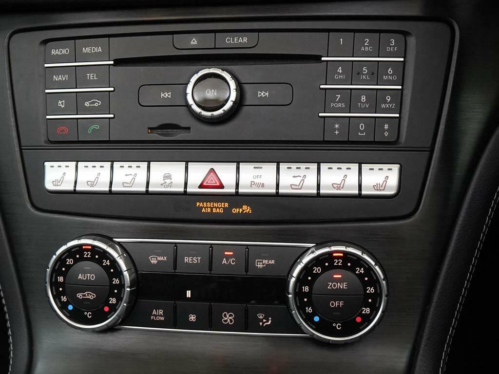Mercedes-Benz SL Class Sl 400 Grand Edition Premium Black #23