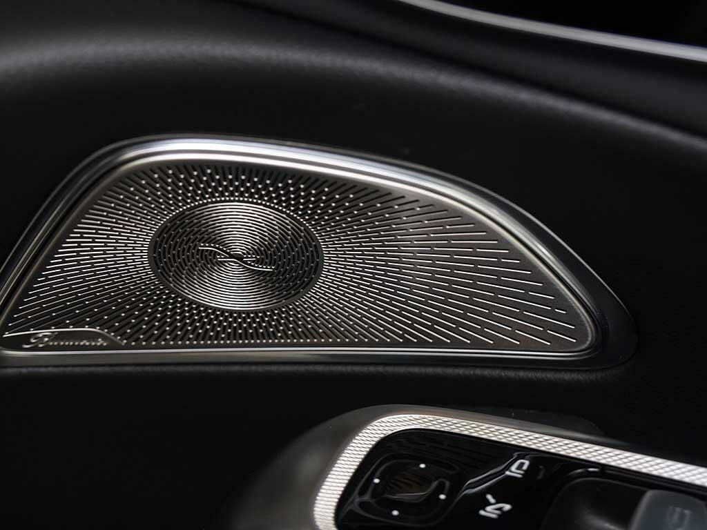 Mercedes-Benz E Class E220d Urban Edition Black #21