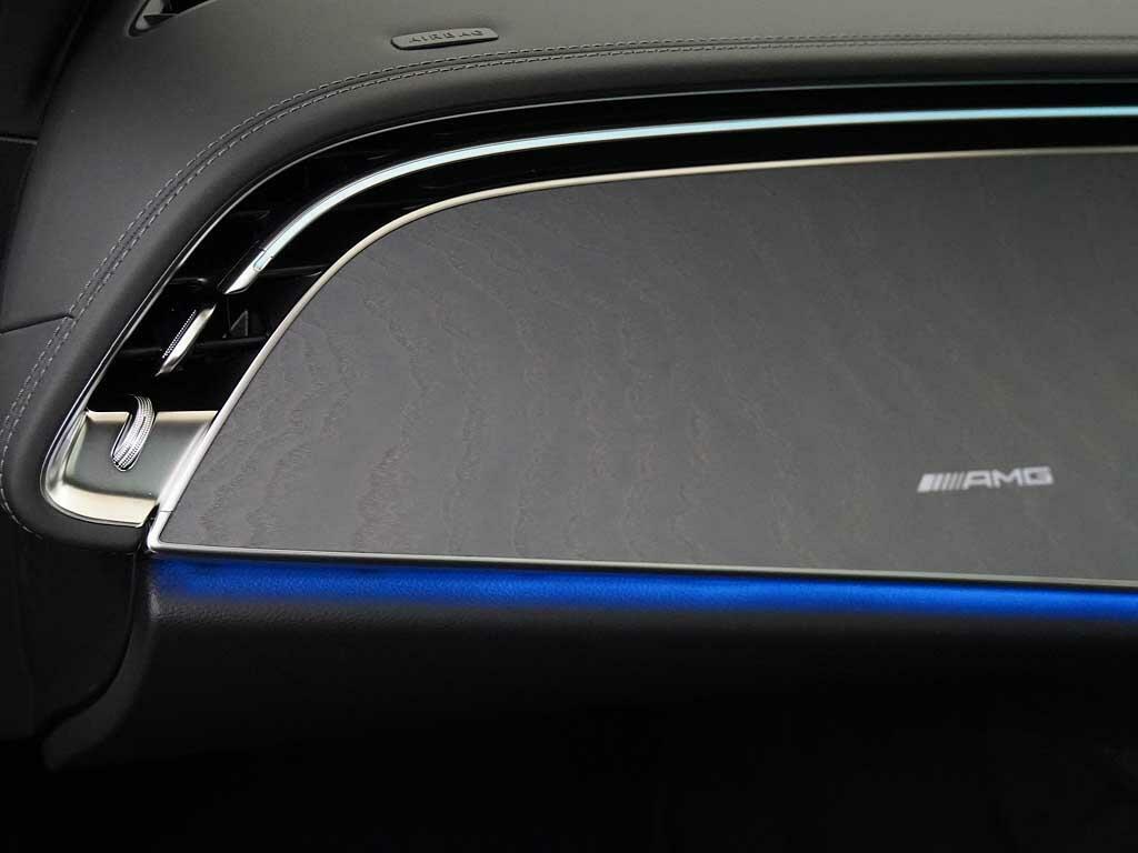 Mercedes-Benz E Class E220d Urban Edition Black #42