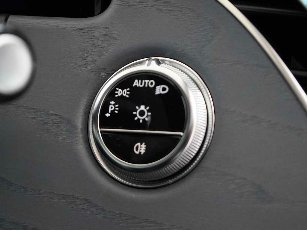 Mercedes-Benz E Class E220d Urban Edition Black #22
