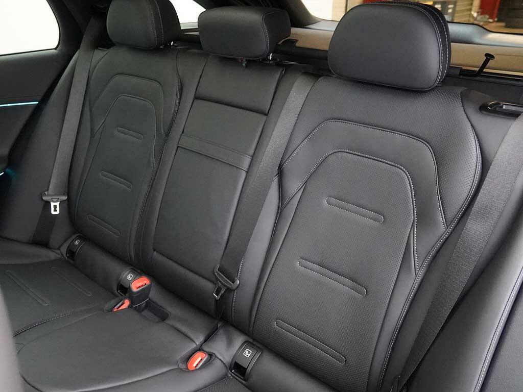 Mercedes-Benz E Class E220d Urban Edition Black #9
