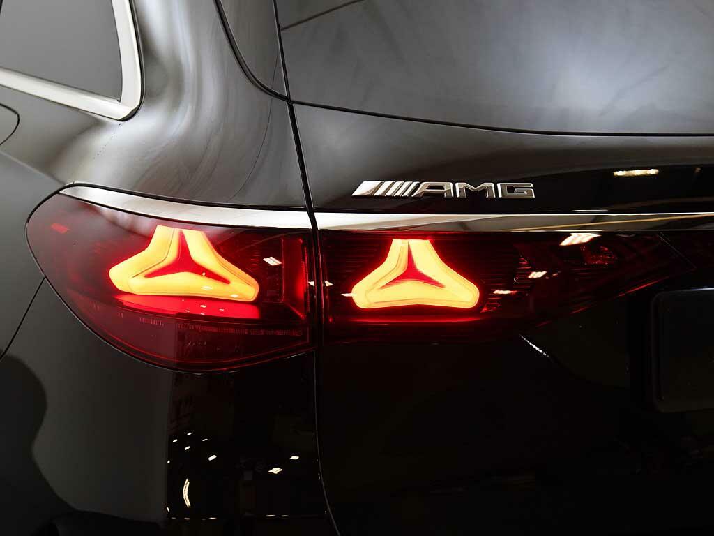 Mercedes-Benz E Class E220d Urban Edition Black #14
