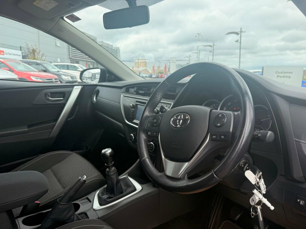 Toyota Auris 1.2 Vvt-i Design 114 Bhp Blue #12